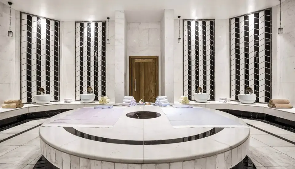 هتل رکسوس کراسنایا پولیانا سوچی